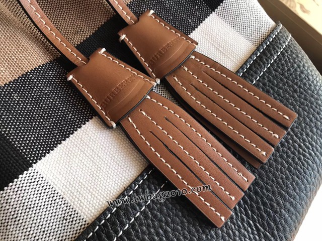 Burberry專門店新款Canvas格紋水桶包 巴寶莉肩背斜挎女包 yxb1266